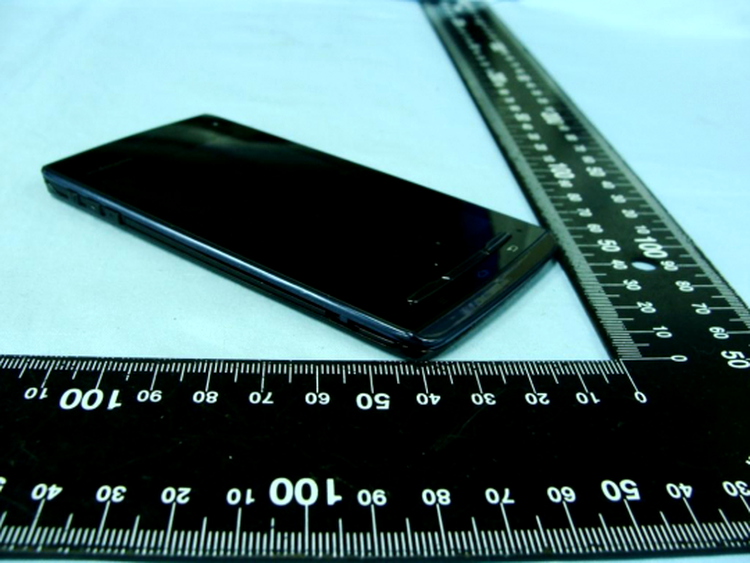 Fujitsu Arrows F-07D