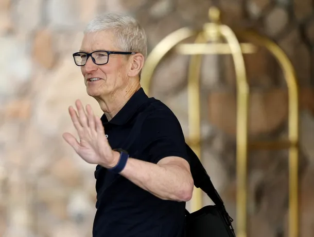 Tim Cook respinge zvonurile privind retragerea: „Nu îmi pot imagina viața fără Apple”