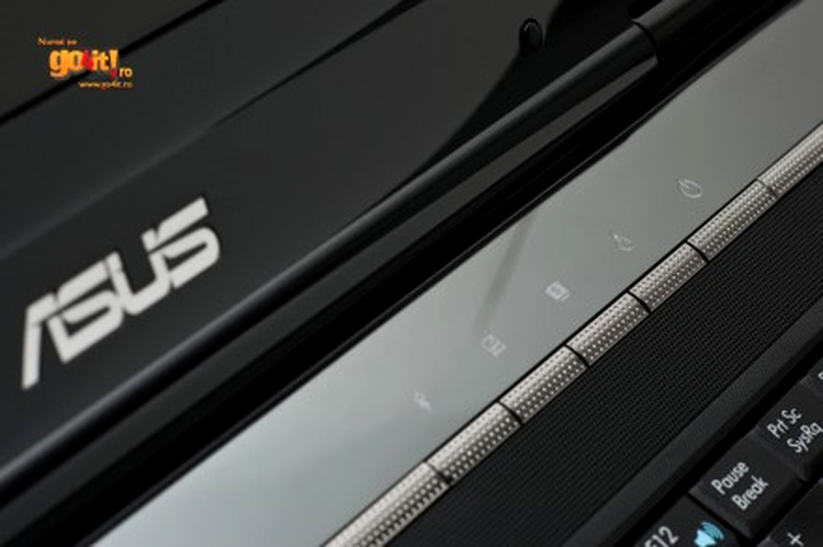 Asus F70 - butoanele de deasupra tastaturii