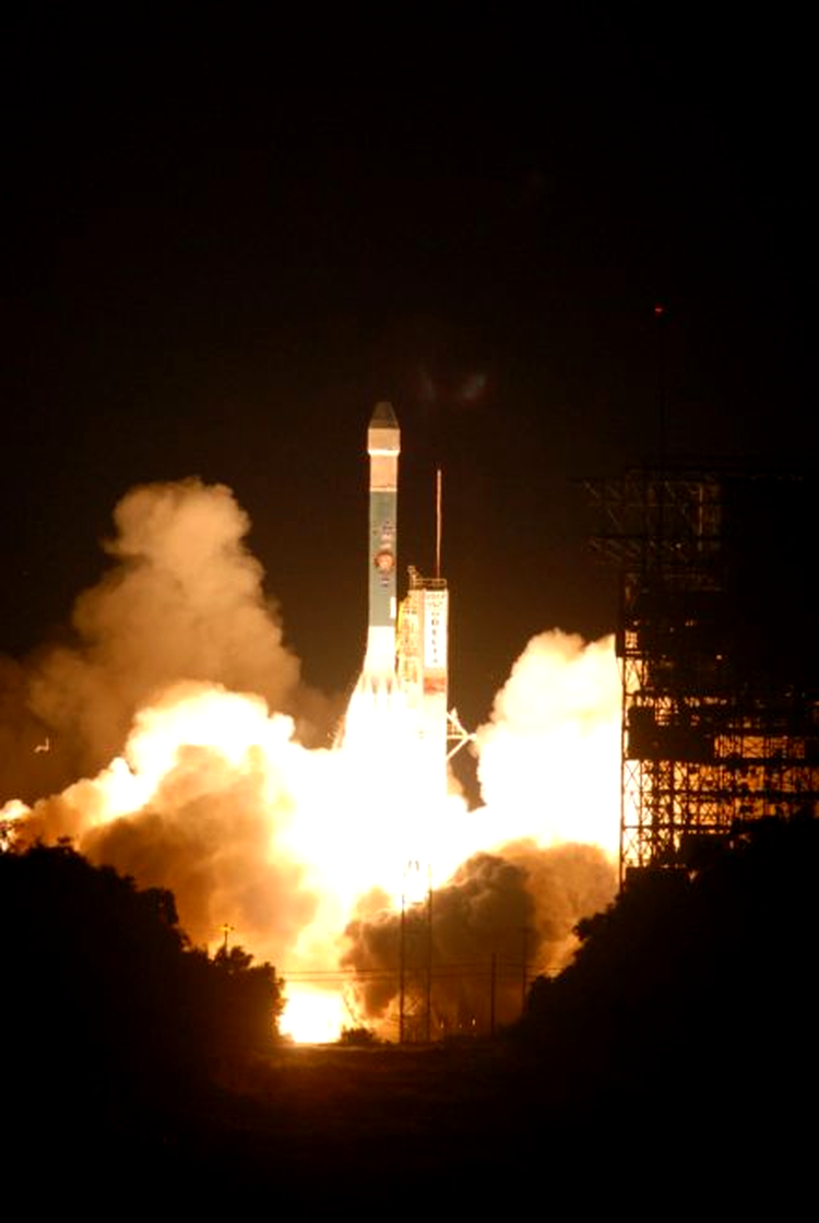 Mars Phoenix Lander – lansarea cu ajutorul rachetei Delta 7925