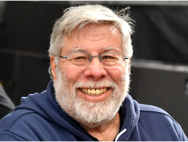 Cofondatorul Apple, Steve Wozniak se declară „foarte dezamăgit” de inteligența artificială și abia o folosește