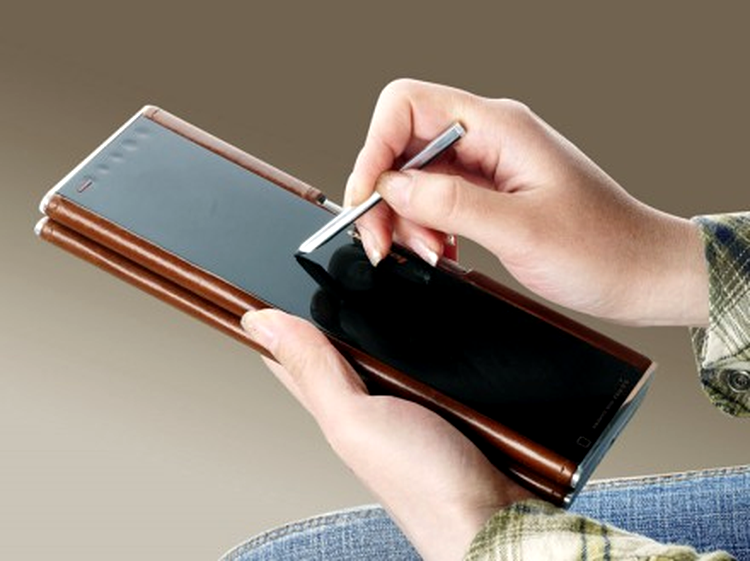 Lenovo Pocket Yoga poate fi şi tablet PC