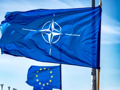 Lista celor 20 de companii românești care au participat la Romania Industry Day la sediul NATO. Aerostar, OVES sau UiPath vor să intre în lanțurile de producție ale Alianței