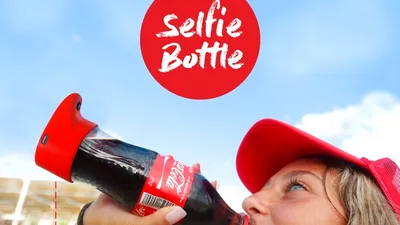 PET-ul de suc care îţi face selfie-uri