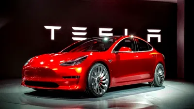 Tesla a devenit cel mai valoros producător american de maşini