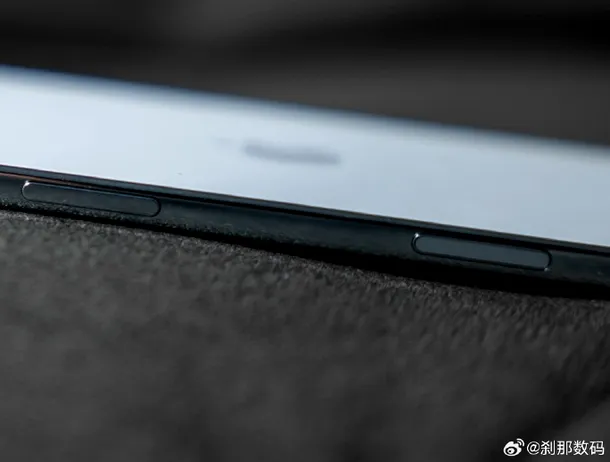 iPhone Ultra: mai subțire ca Air, deschis. Apple împinge limitele designului