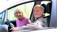 Ghid pentru șoferii pensionari. Afecțiunile medicale pe care medicul de familie e obligat să le raporteze. Poți pierde permisul auto