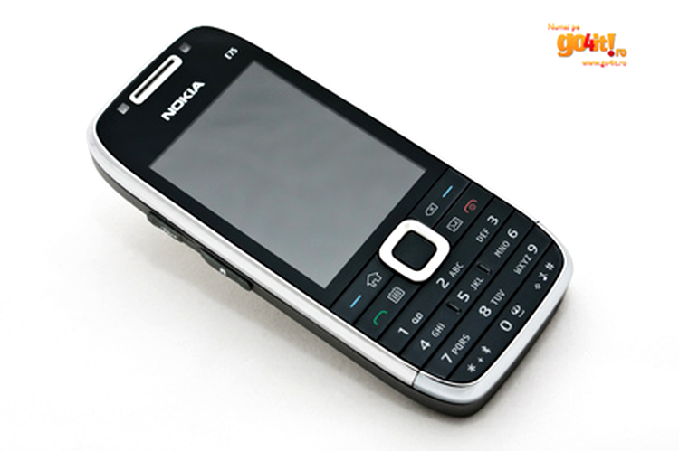 Nokia E75 