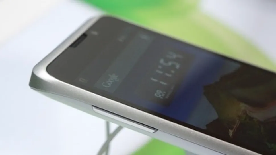 Gigabyte lansează trei telefoane Android cu suport dual SIM