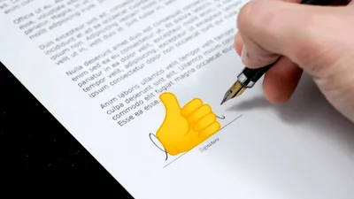 Emoji-ul thumbs up 👍, recunoscut drept 