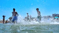 Cât costă 2 zile la mare pentru 3 adulți și un copil în 2026. Cheltuielile reale i-au surprins pe turiști