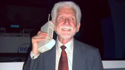 Testează-ți cunoștințele: Știi cum s-a numit primul telefon mobil?