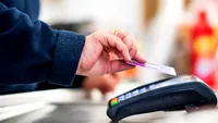 Plata cu numerar va deveni istorie. Se renunță la cash. Decizia se aplică la nivelul întregii țări