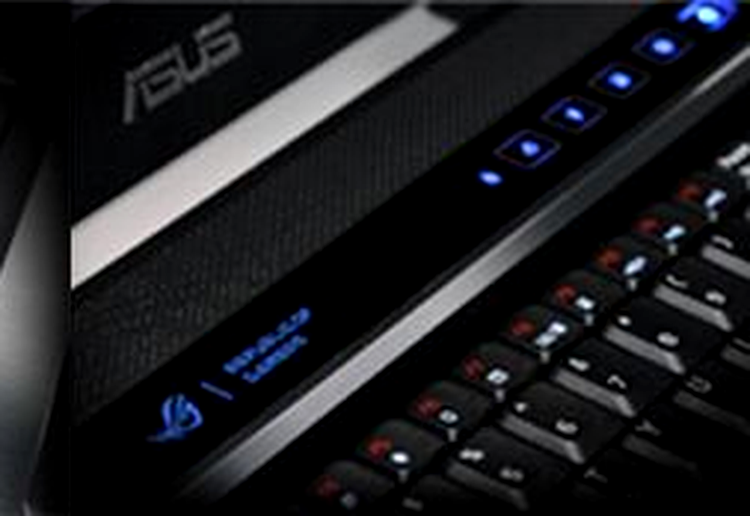 ASUS G70 – tastatura cu butoanele adiţionale