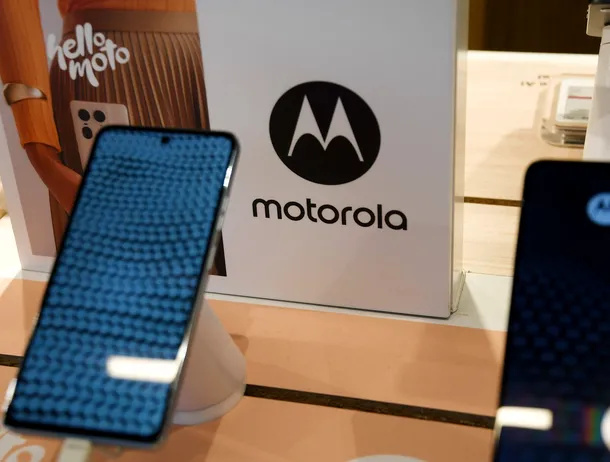 Motorola colaborează cu GrapheneOS pentru un viitor telefon