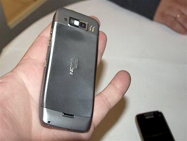 Nokia E52 