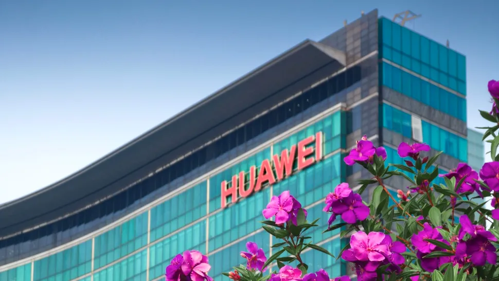 Huawei lansează trei noi telefoane, căști în culori inedite și un router Wi-Fi. Ce pregătește compania pentru 28 octombrie