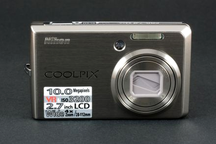 Nikon S600 – un partener bun pentru vacanţă