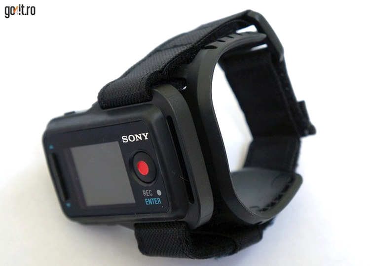 Sony AS100V: telecomanda wireless RM-LVR1 (accesoriu suplimentar)