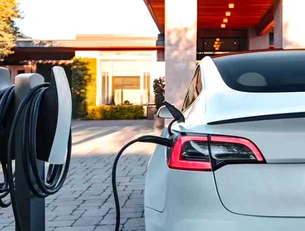 Tesla scoate cablul de alimentare din pachetul standard al mașinilor sale electrice