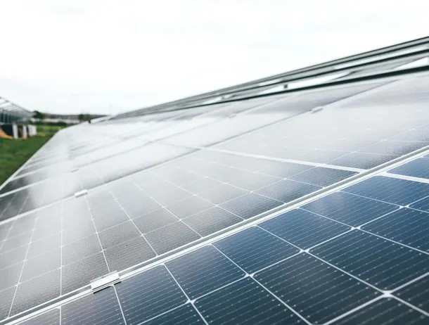 Sectorul fotovoltaic european a evitat importuri de gaze în valoare de 10 miliarde de euro de la escaladarea conflictului din Iran