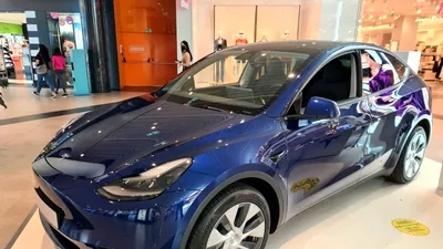 Tesla Model Y a ajuns și în România. Poate fi văzut în București