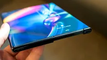 Livrările de ecrane AMOLED pentru smartphone-uri scad în 2026, pentru prima dată în trei ani