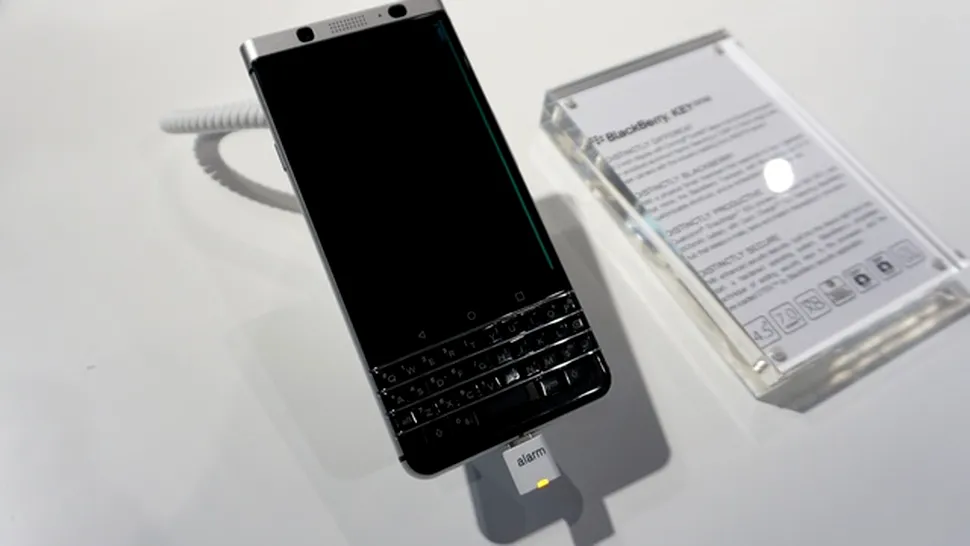BlackBerry KEYone vine cu finisaje şi preţ premium, dar cu hardware mid-range