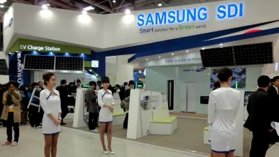Smartphone-urile Samsung Galaxy S8 ar putea include baterii produse de rivala LG