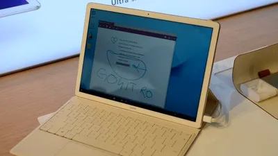 Huawei Matebook: tabletă ultra-subţire pentru productivitate  [VIDEO]