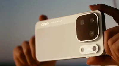 Oppo Find X10 Pro Max a fost lansat. Este primul telefon din lume cu trei camere de 200MP
