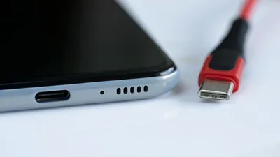 Pericolul ascuns din cablurile de încărcare USB-C: Ce spun specialiștii
