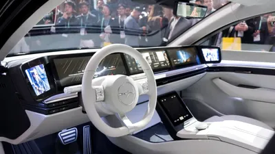 Păzea Tesla! Sony a lasat TV-urile şi a intrat pe piaţa auto cu o maşină care atinge 100 km / h în 4,6 secunde