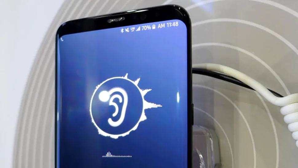 Samsung şi LG ar putea lansa smartphone-uri care redau sunet prin display, fără difuzoare