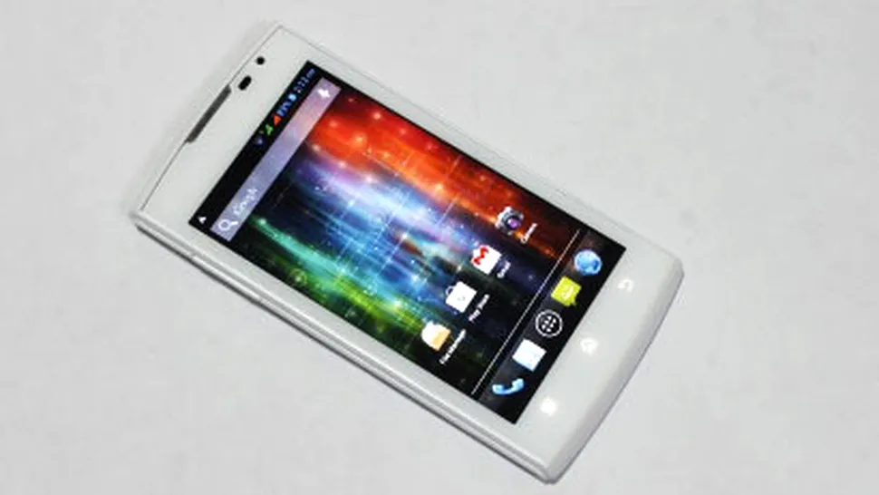 Prestigio MultiPhone 4500 DUO - smartphone dual-SIM accesibil, cu ecran IPS de 4.5 inch