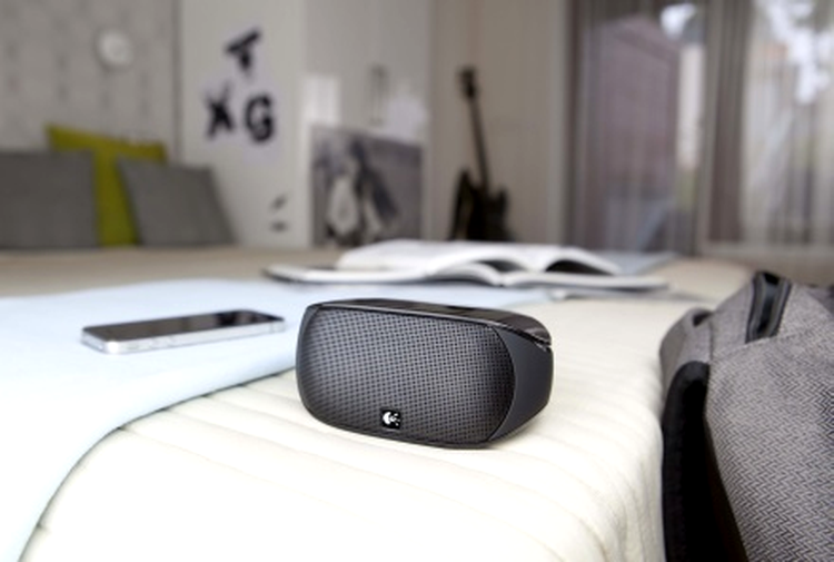 Logitech Mini Boombox - util în călătorii