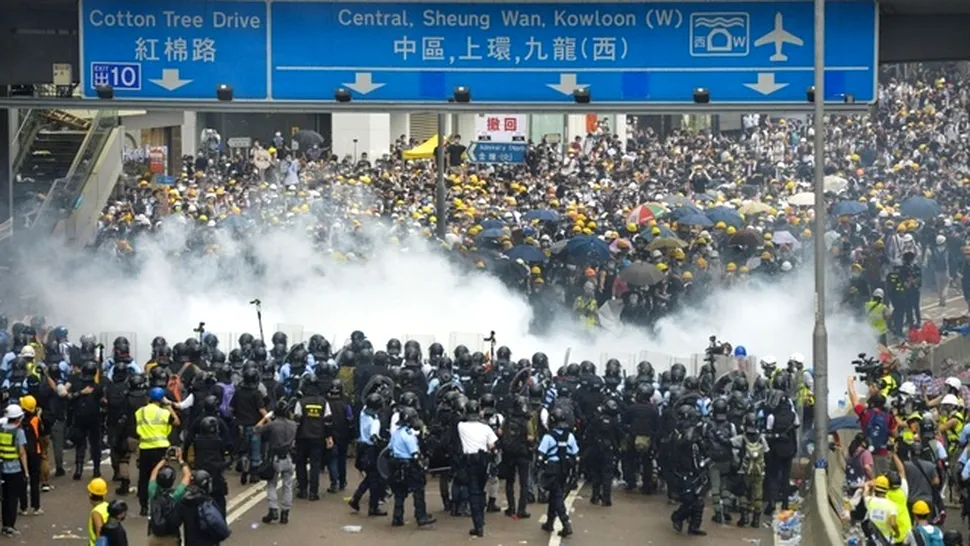 Apple a blocat de pe AppStore o aplicaţie folosită de protestatarii din Hong Kong [UPDATE]