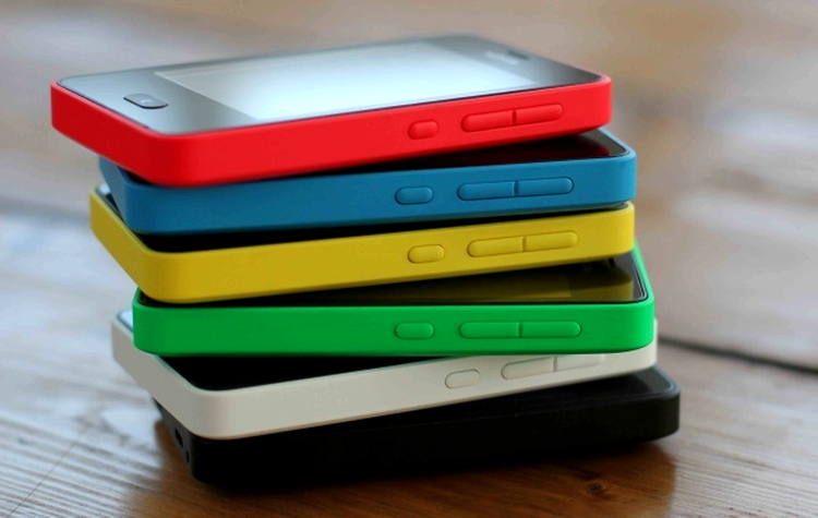 Nokia Asha 501 va fi disponibil şi în versiune dual SIM