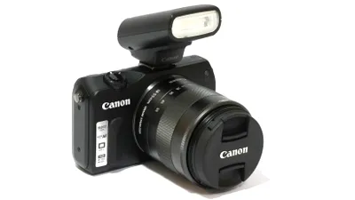 Canon EOS M - mirrorless pentru fotografii amatori