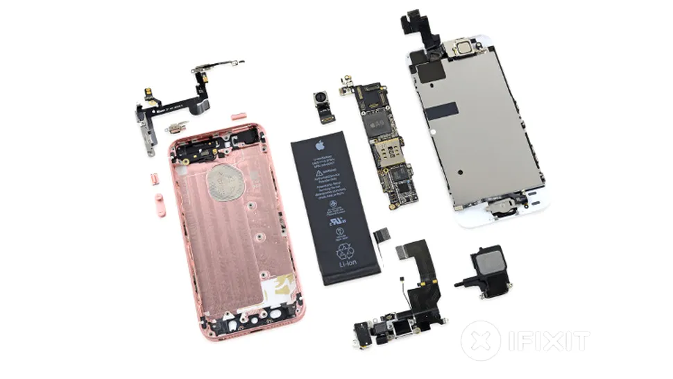 iPhone SE, dezasamblat - ce ascunde ultimul model iPhone la interior