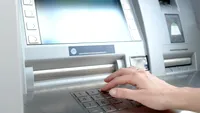 Plățile cash, pe cale de dispariție? Decizie pentru numerar. Se închid aproape toate bancomatele