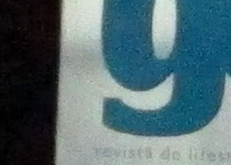 Canon A3300 IS