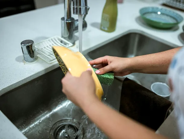 Specificații tehnice chiuvete din inox profesionale: cum se montează rapid? (P)