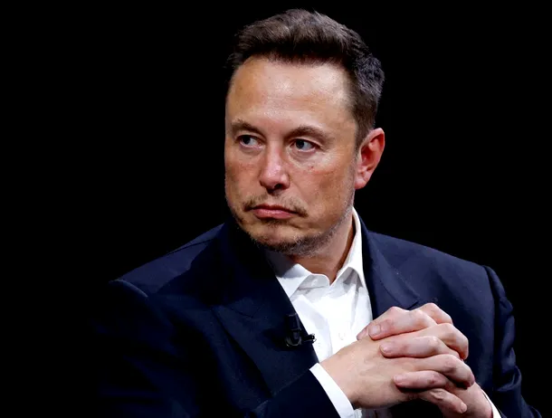 Elon Musk readuce în discuție posibila fuziune dintre Tesla și SpaceX