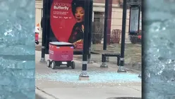 VIDEO | „Apocalipsa” robotizată a început, dar e cam neîndemânatică: Două stații de autobuz, distruse în Chicago