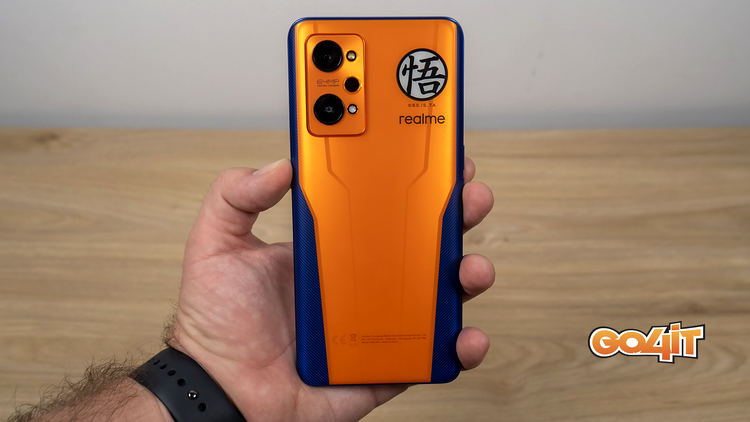 Realme GT Neo 3T Dragon Ball Z back handheld
