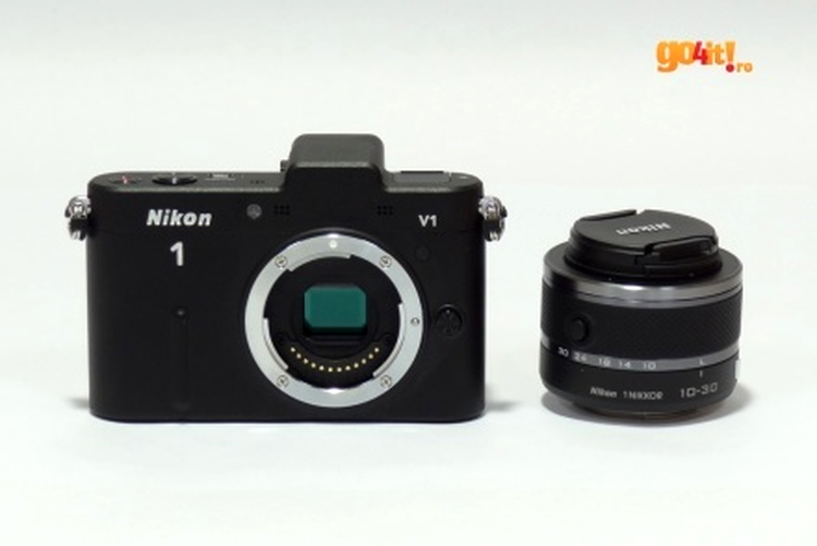 Nikon V1 cu noul senzor CX