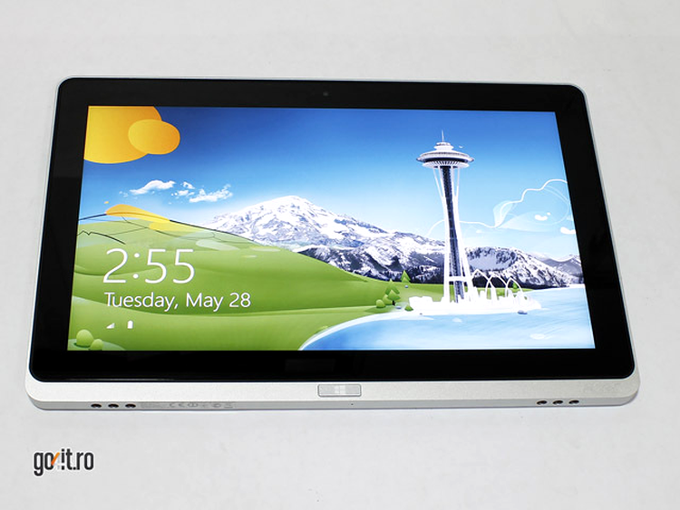 Acer Iconia W700 - tabletă performantă cu Windows 8