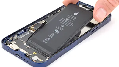Apple a crescut prețurile pentru înlocuirea bateriei pe iPhone 14 față de generațiile precedente