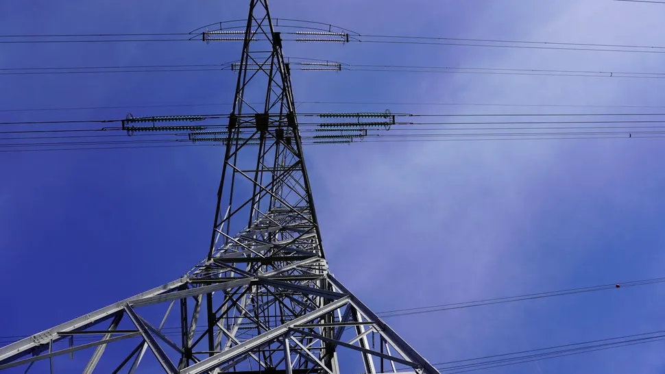 Transelectrica vrea să implementeze o platformă de calcul pentru gestionarea congestiilor din rețea